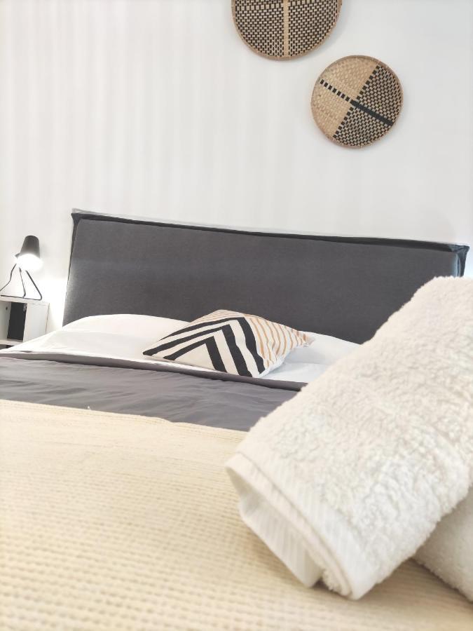 에르무폴리 Homdwell Fine Living 2 아파트 외부 사진